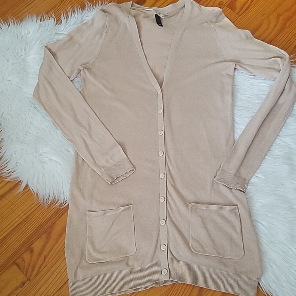 Divided by H & M tan sweater
